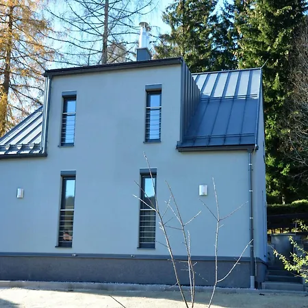 Feriehus Cozy Forest Adventure